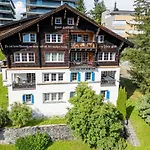 Chalet Badrutt By Arosa Holiday